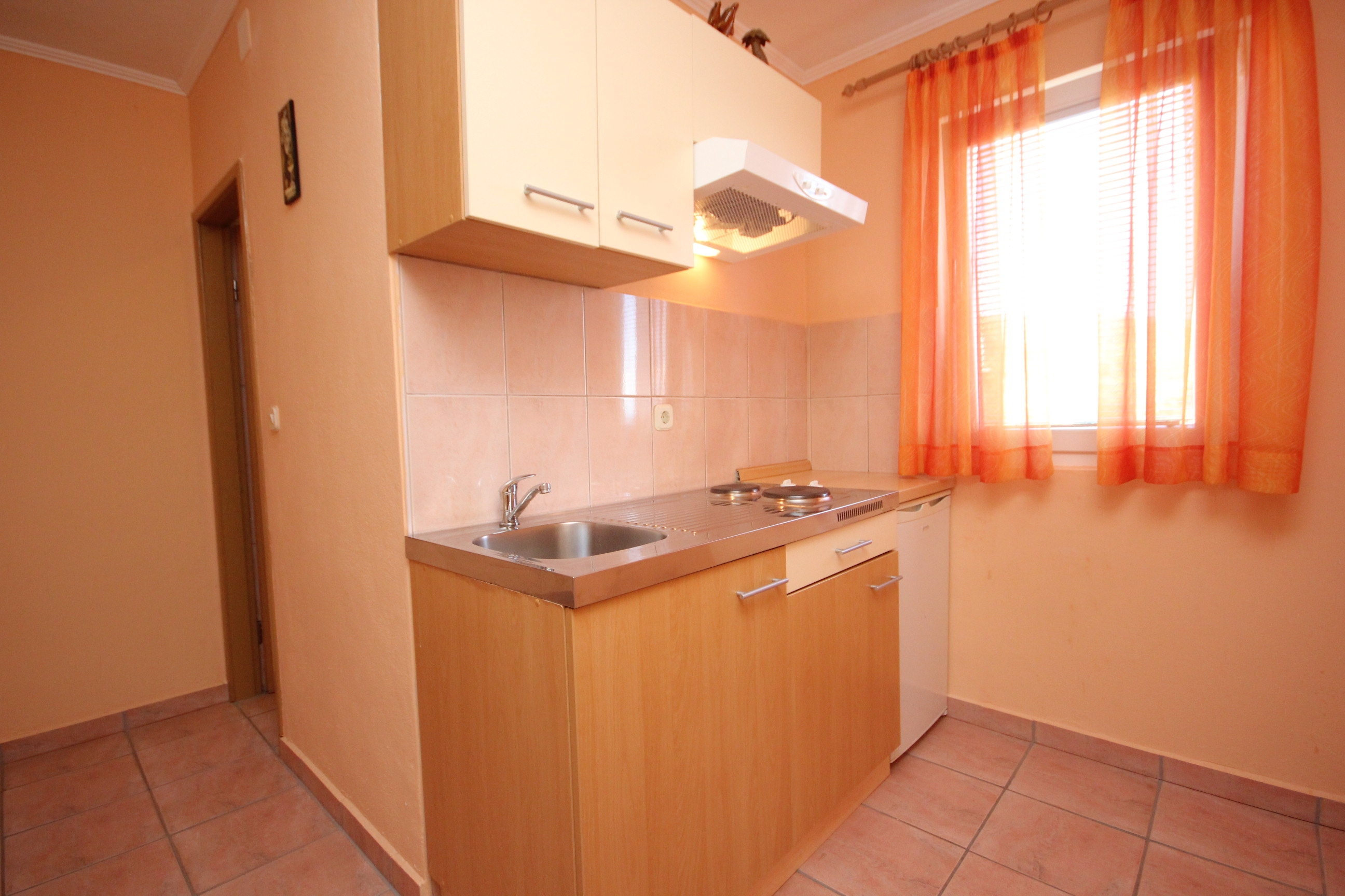 One bedroom apartment with terrace and sea view Vis  A-e