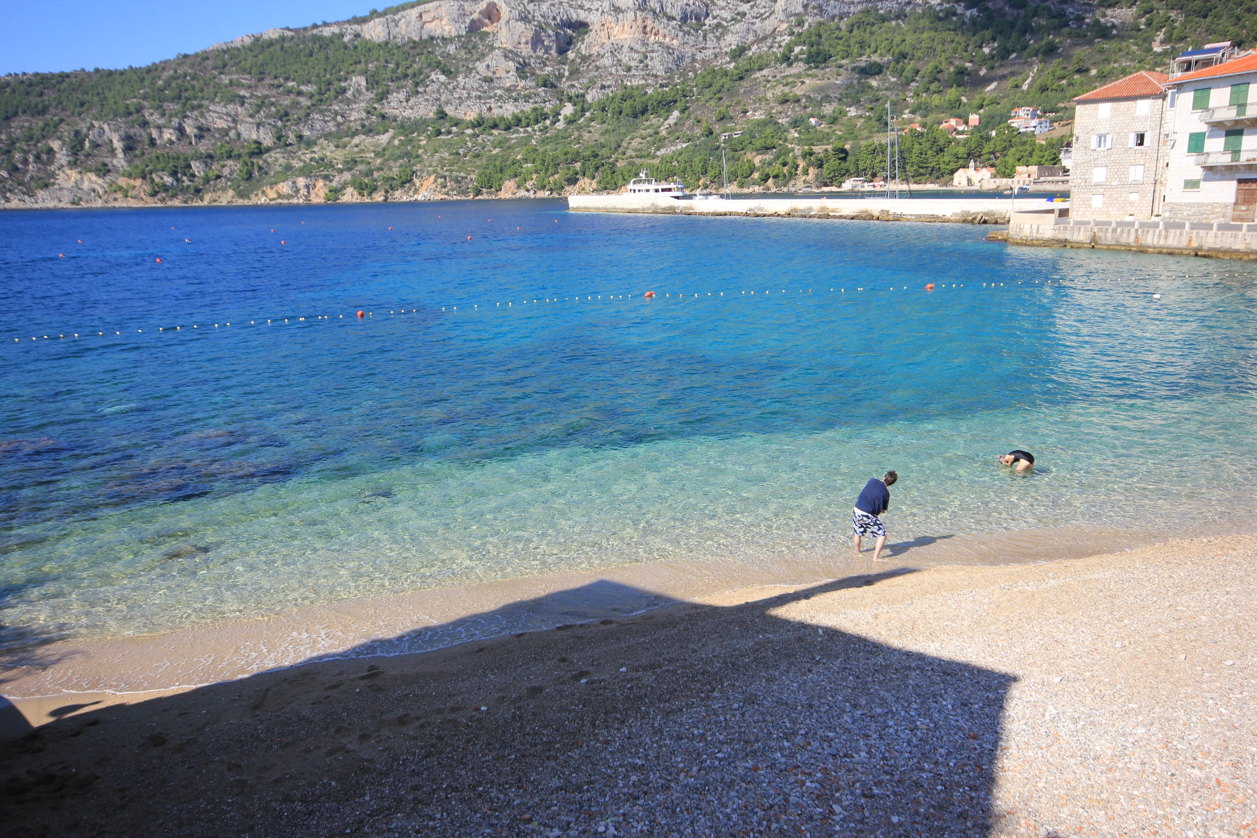Two bedroom apartment near beach Komiža, Vis  A-b