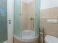 Podaca, Bathroom in the apartment, WiFi.