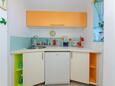 Podaca, Kitchen in the apartment, air condition available and WiFi.