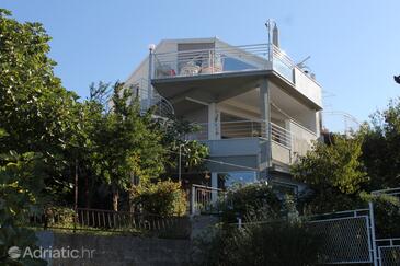 Podaca, Makarska, Property 8536 - Apartments near sea with pebble beach.