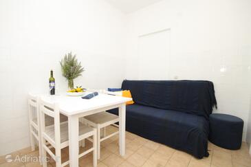 Dining room Slano, Dining room in the studio-apartment, WIFI.