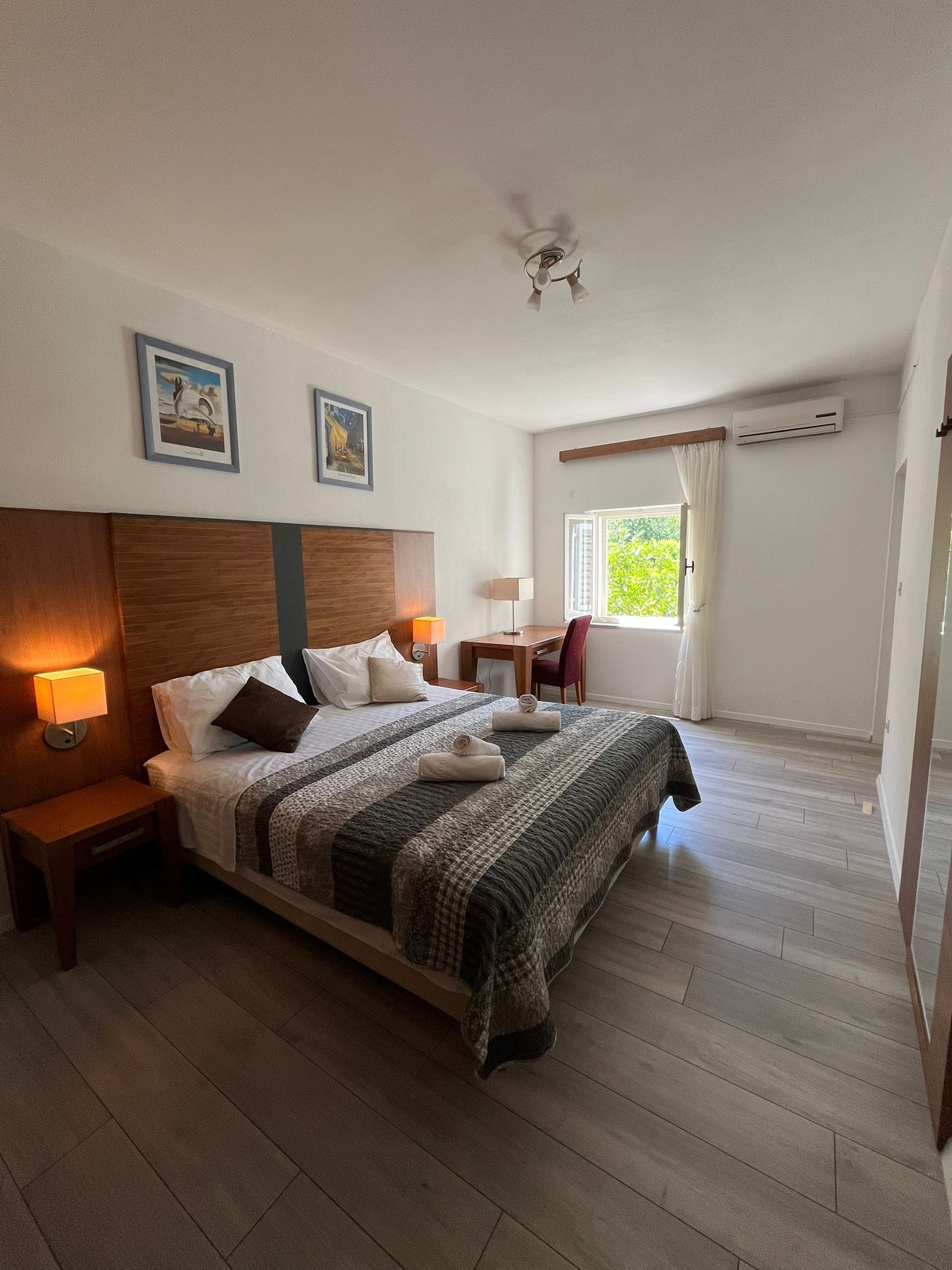 Two bedroom apartment with terrace and sea view Slano, Dubrovnik  A-a