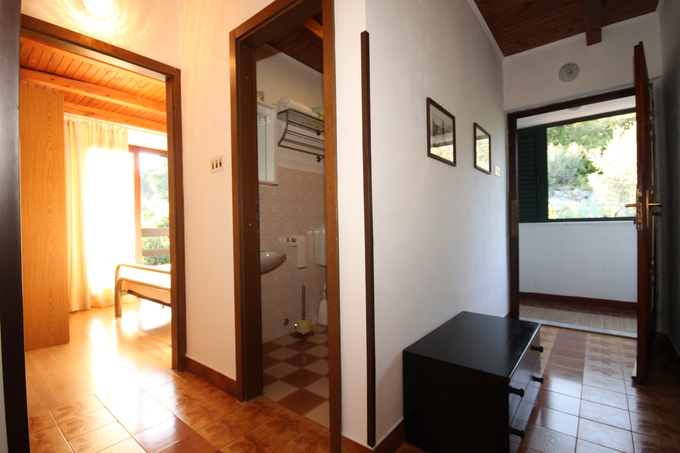 One bedroom apartment with balcony and sea view Molunat, Dubrovnik  A-a