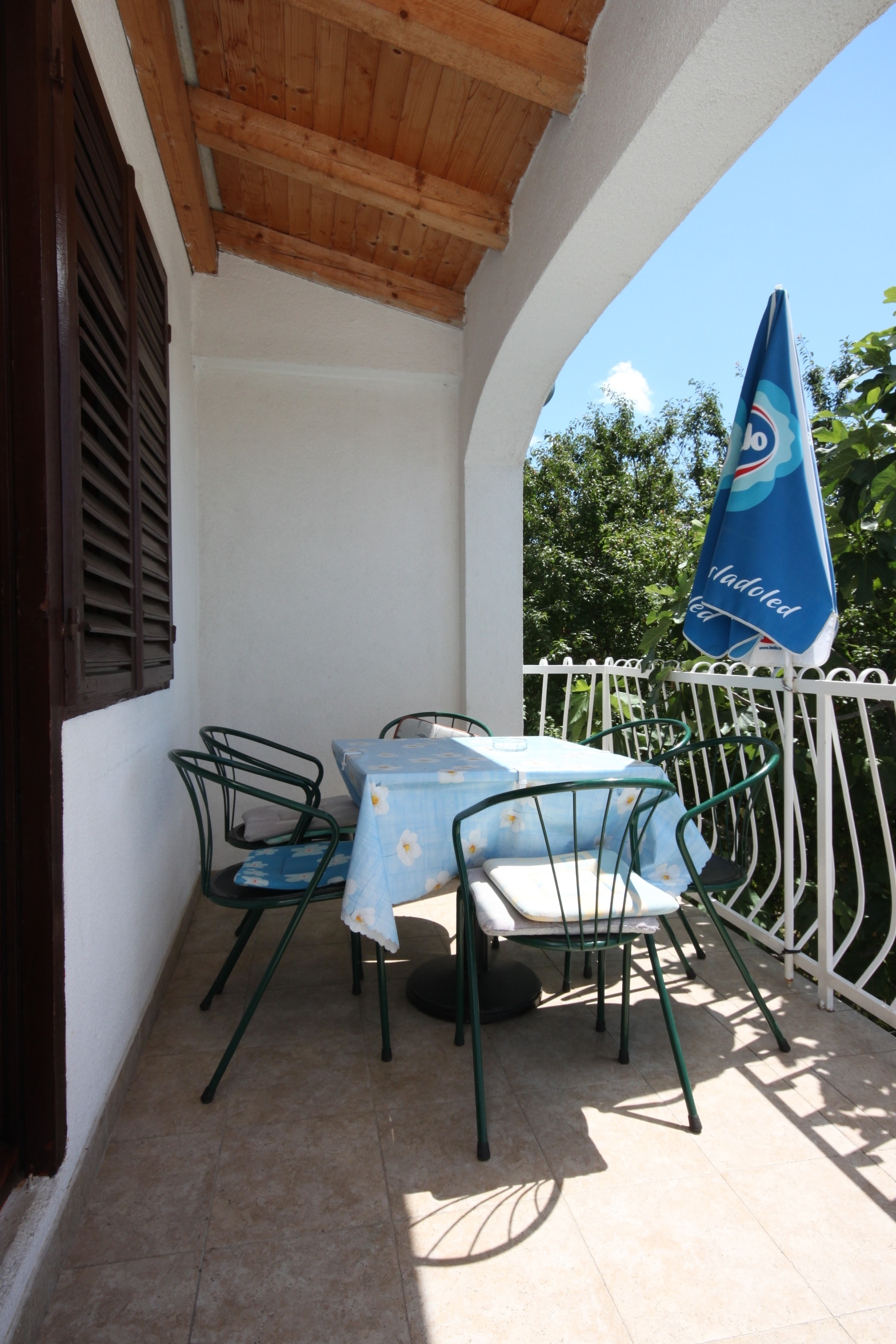 Two bedroom apartment with terrace and sea view Biograd na Moru, Biograd  A-b