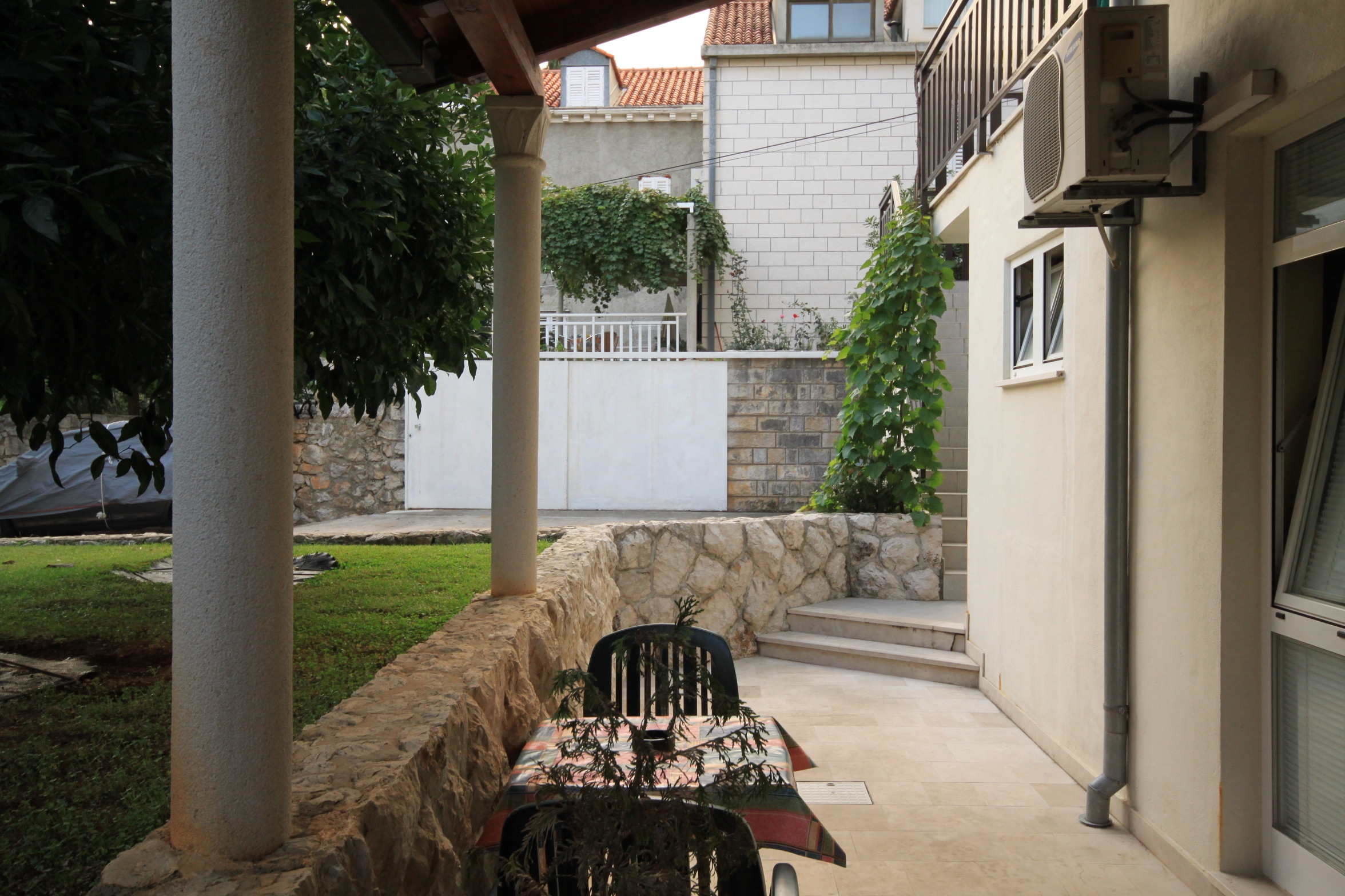Studio flat with terrace Dubrovnik  AS-a