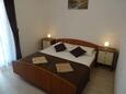 Ložnice 2 Biograd na Moru, Ložnice 2 v ubytování typu apartment, s klimatizací a WiFi.