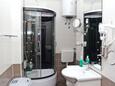 Ванная комната Podstrana, Ванная комната в размещении типа apartment, WiFi.