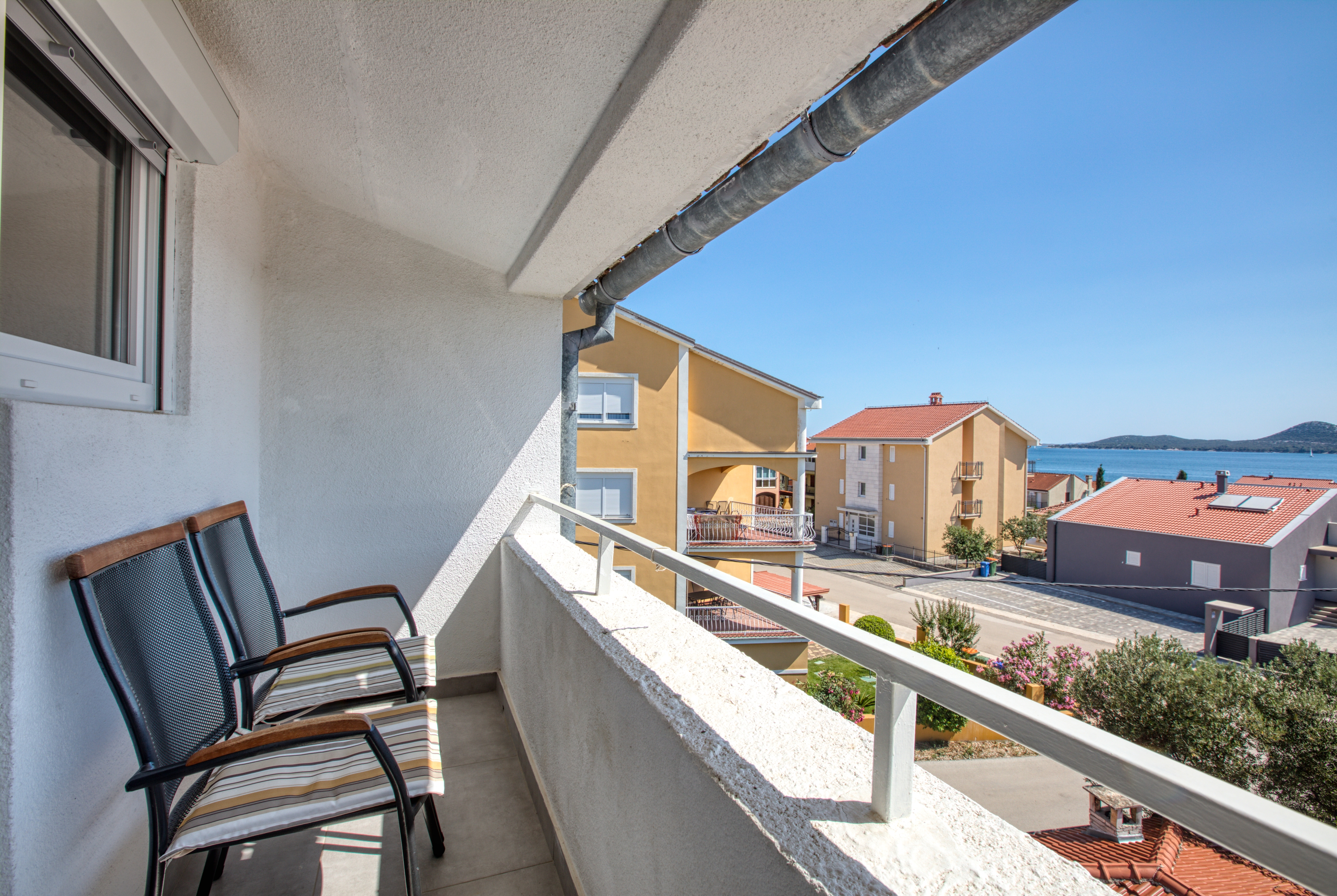 Two bedroom apartment with balcony and sea view Biograd na Moru, Biograd  A-b