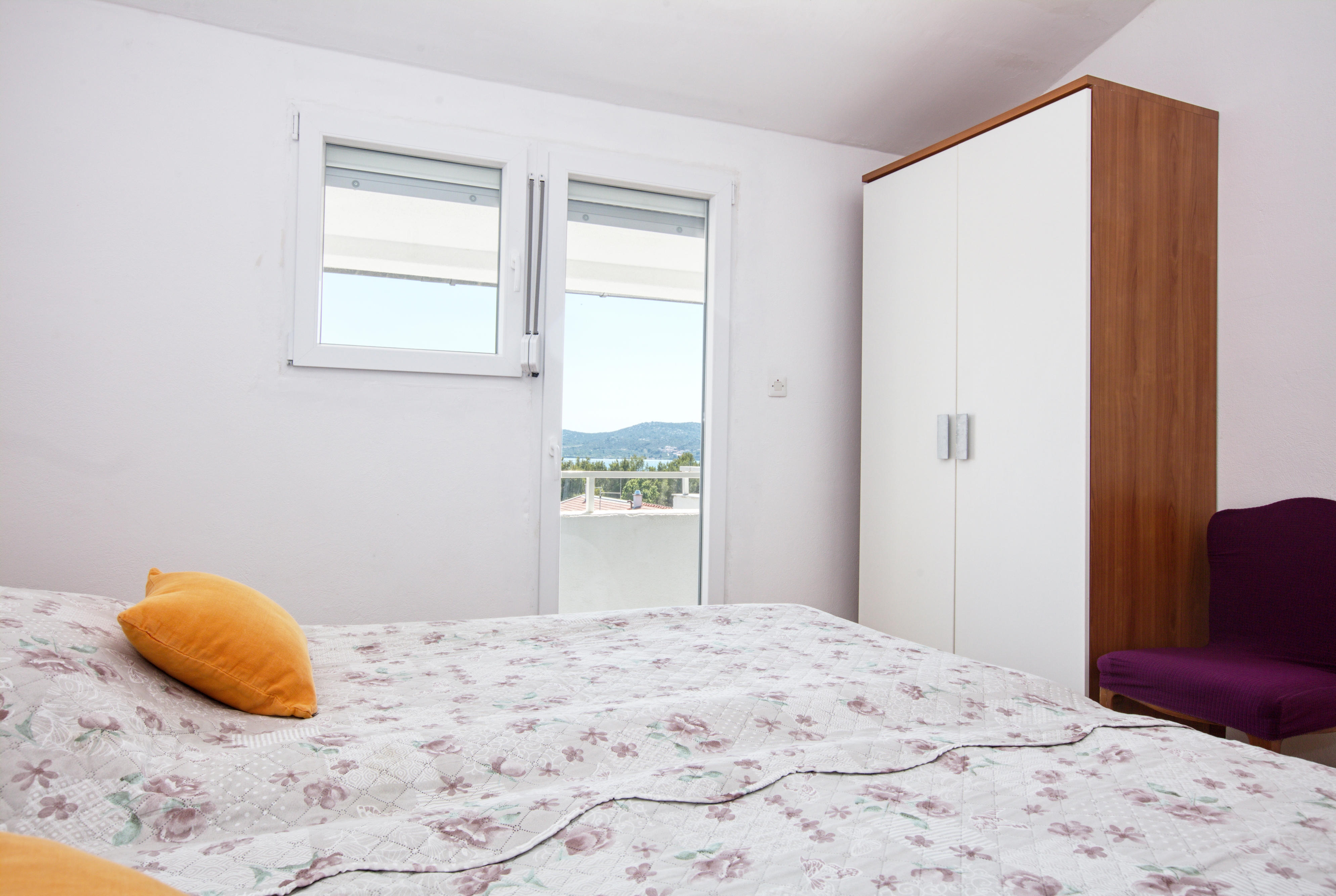 Two bedroom apartment with balcony and sea view Biograd na Moru, Biograd  A-b