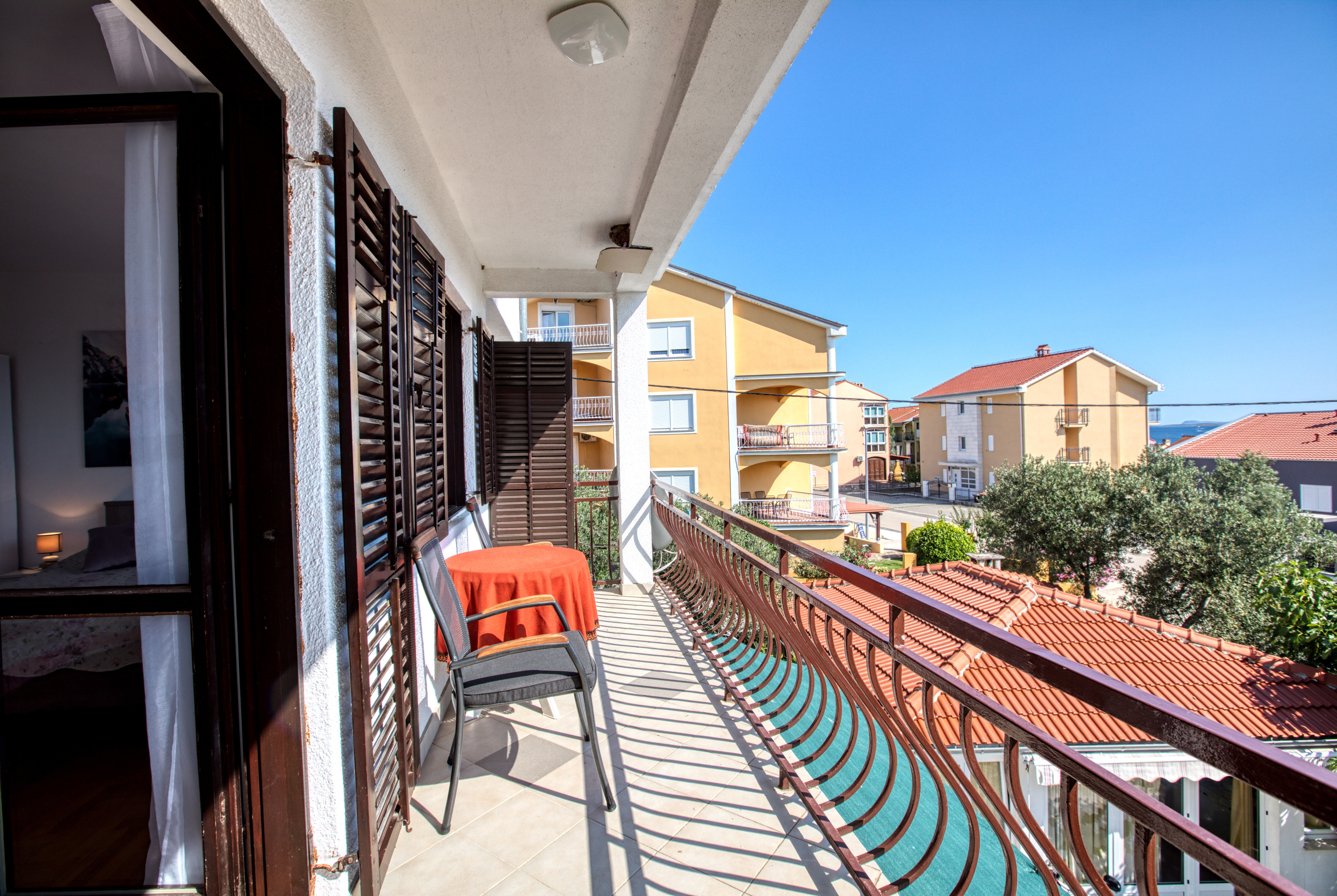 Two bedroom apartment with balcony and sea view Biograd na Moru, Biograd  A-e