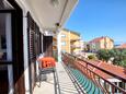 Biograd na Moru, Balcon dans l’hébergement en type apartment, avec la vue sur la mer et WiFi.