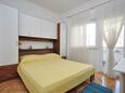 Bedroom 1 Duće, Bedroom 1 in the apartment, WIFI.
