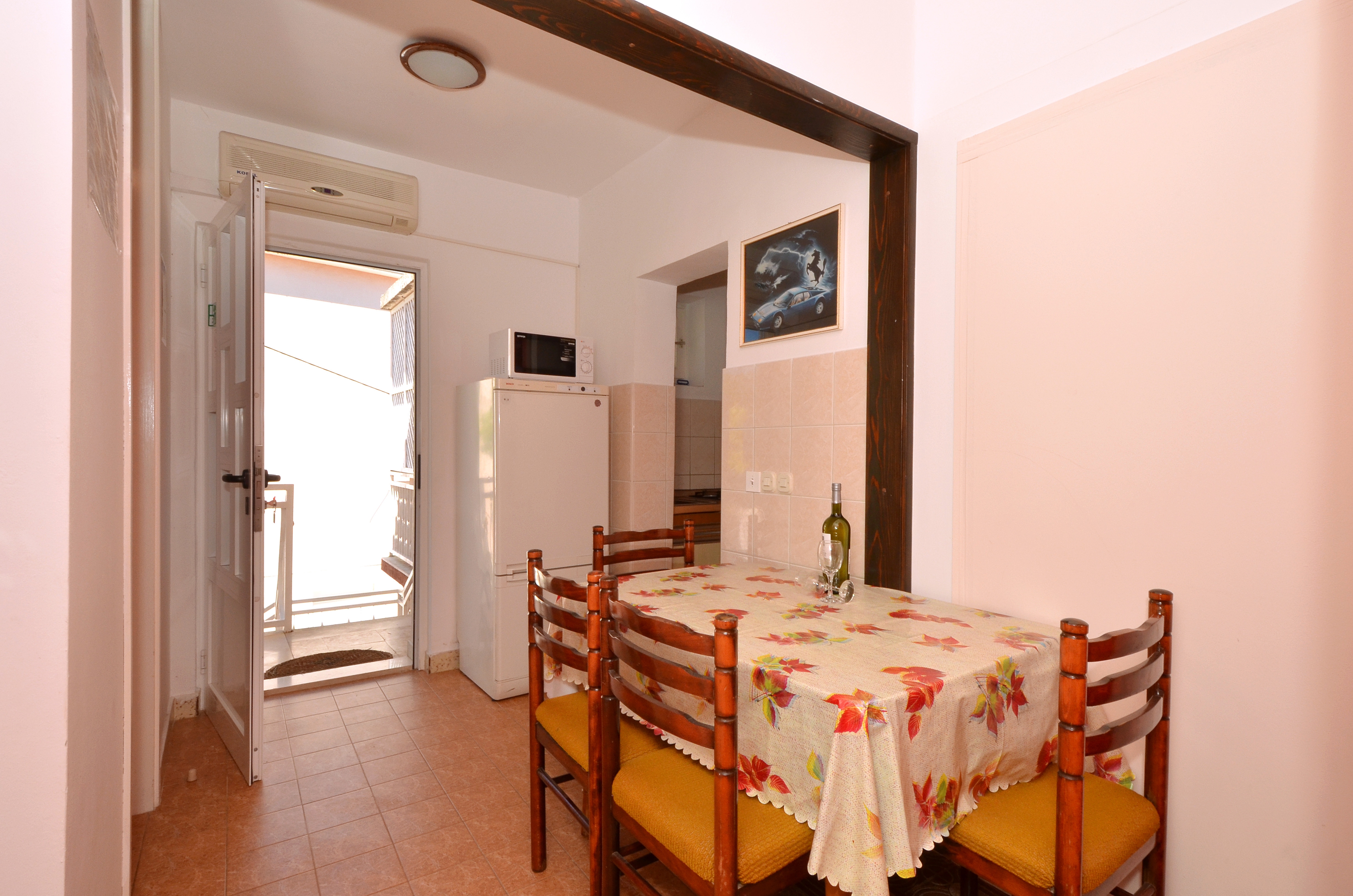 Two bedroom apartment near beach Arbanija, Čiovo (A-8651-c) Two bedroom apartment near beach Arbanija, Čiovo (A-8651-c)