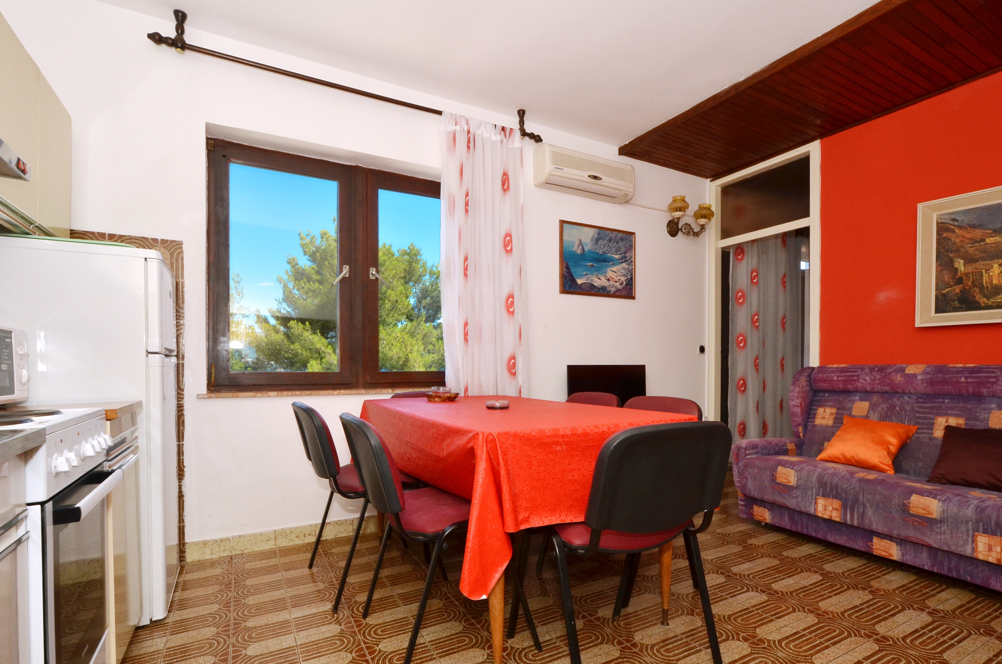 Two bedroom apartment near beach Arbanija, Čiovo (A-8651-d)