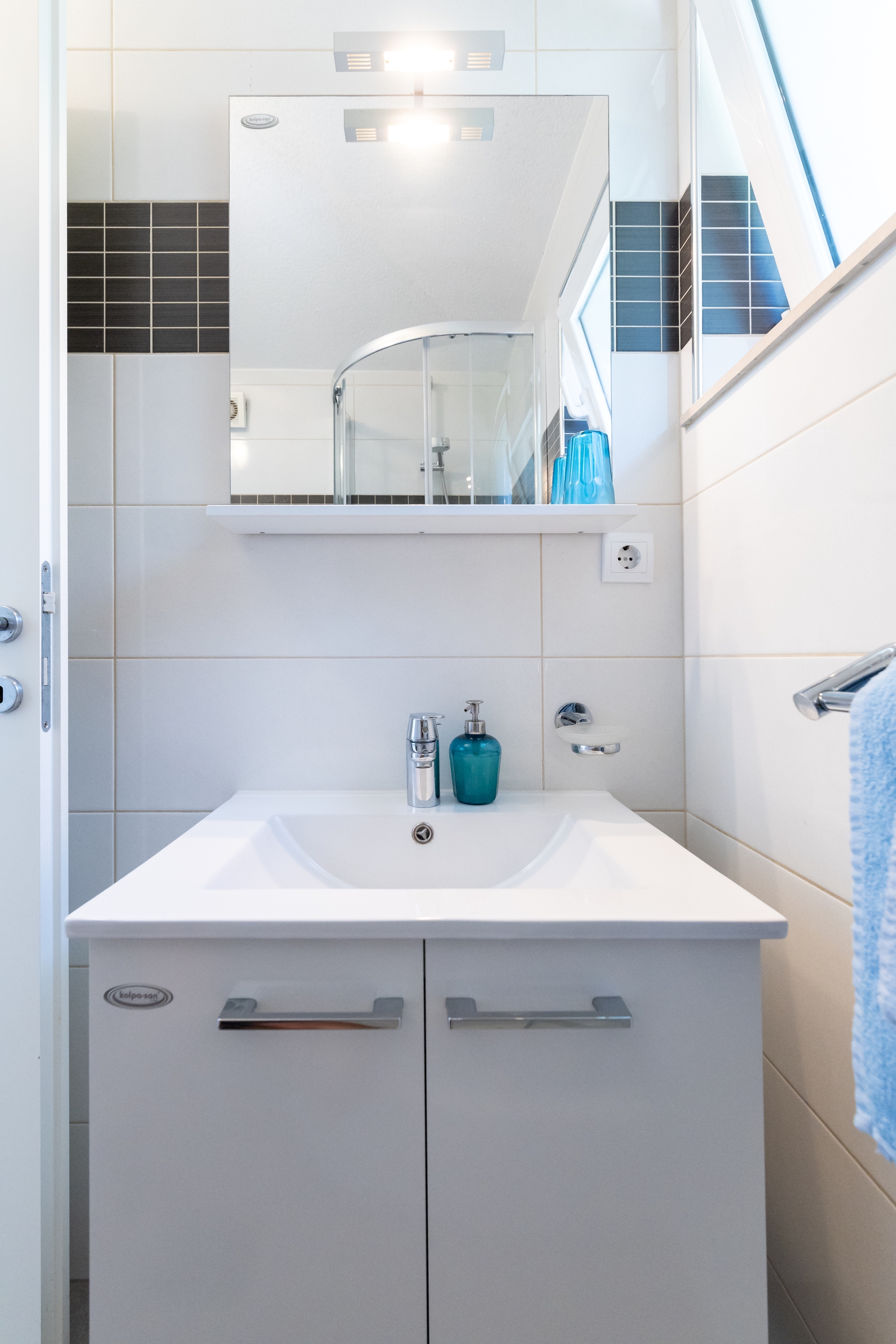 One bedroom apartment near beach Cove Torac, Hvar  A-c