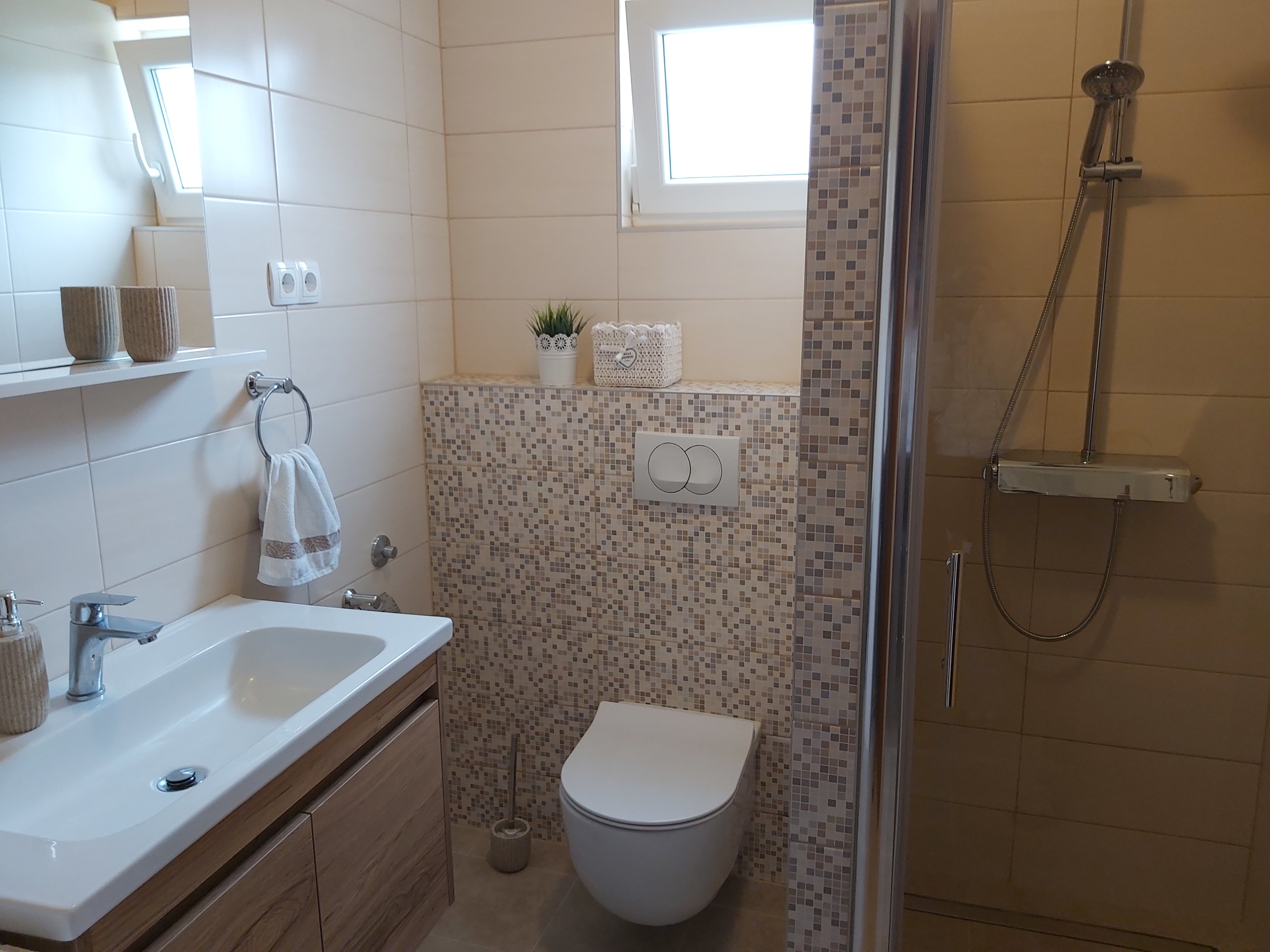 Two bedroom apartment with balcony and sea view Slatine, Čiovo  A-a