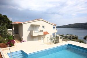 Casa accanto al mare con piscina per famiglia Poljica, Traù - Trogir - 8661