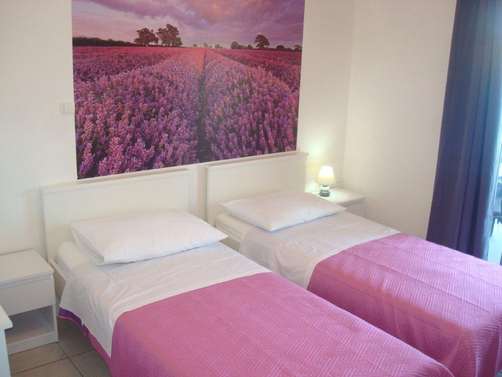 Comfortable and spacious house with terrace and sea view Poljica, Trogir  K