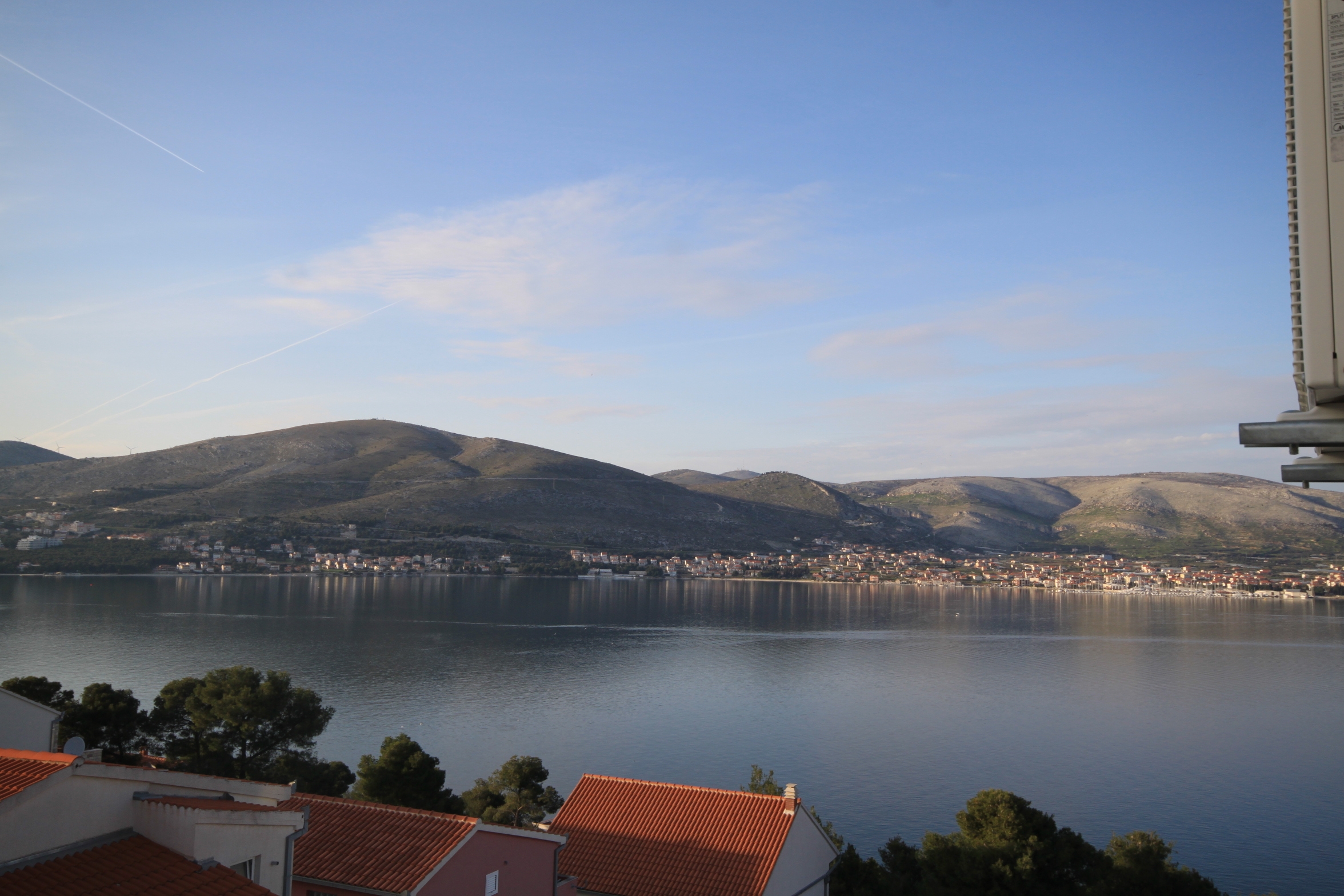 One bedroom apartment with balcony and sea view Okrug Donji, Čiovo  A-c