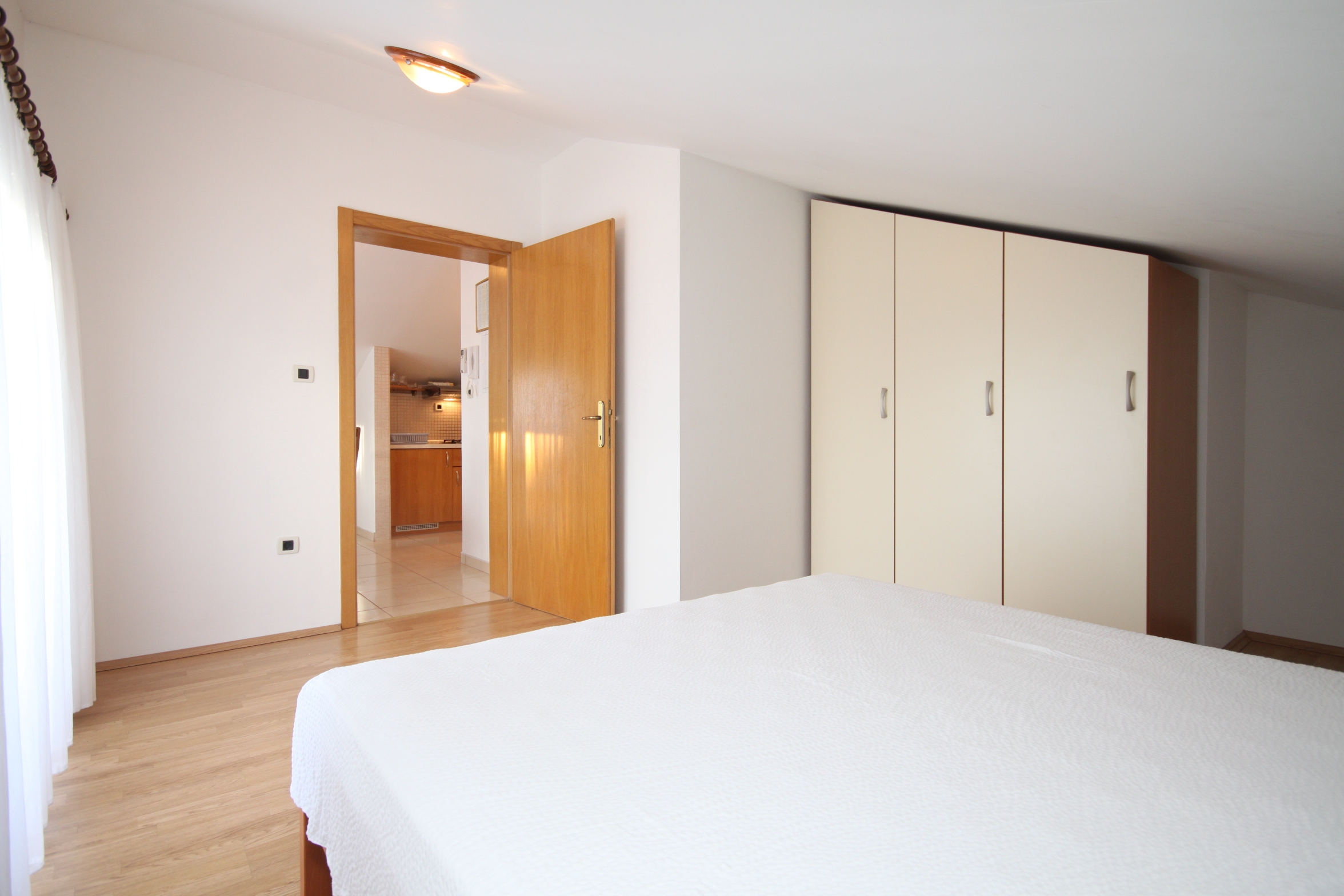 One bedroom apartment with balcony and sea view Okrug Donji, Čiovo  A-c