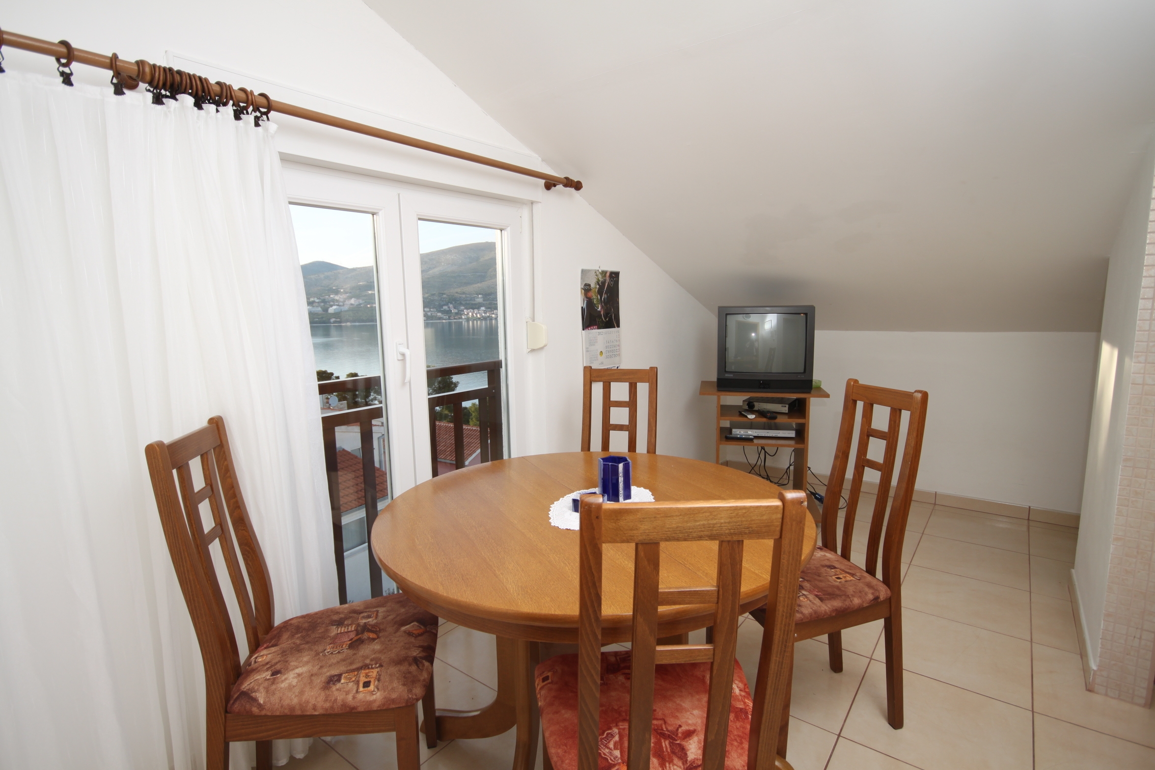 One bedroom apartment with balcony and sea view Okrug Donji, Čiovo  A-c