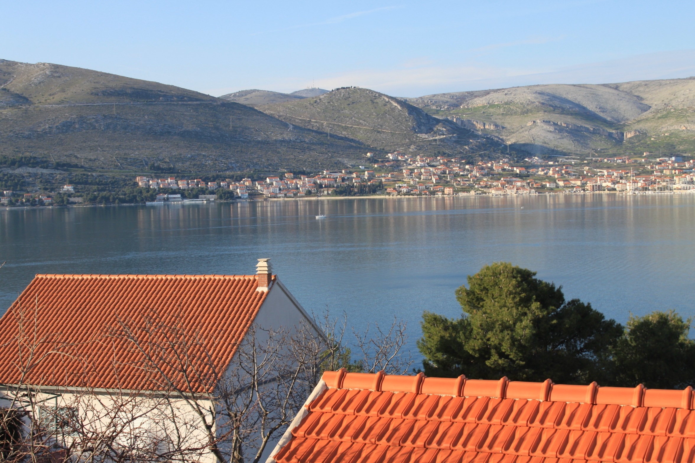 Two bedroom apartment with balcony and sea view Okrug Donji, Čiovo  A-e