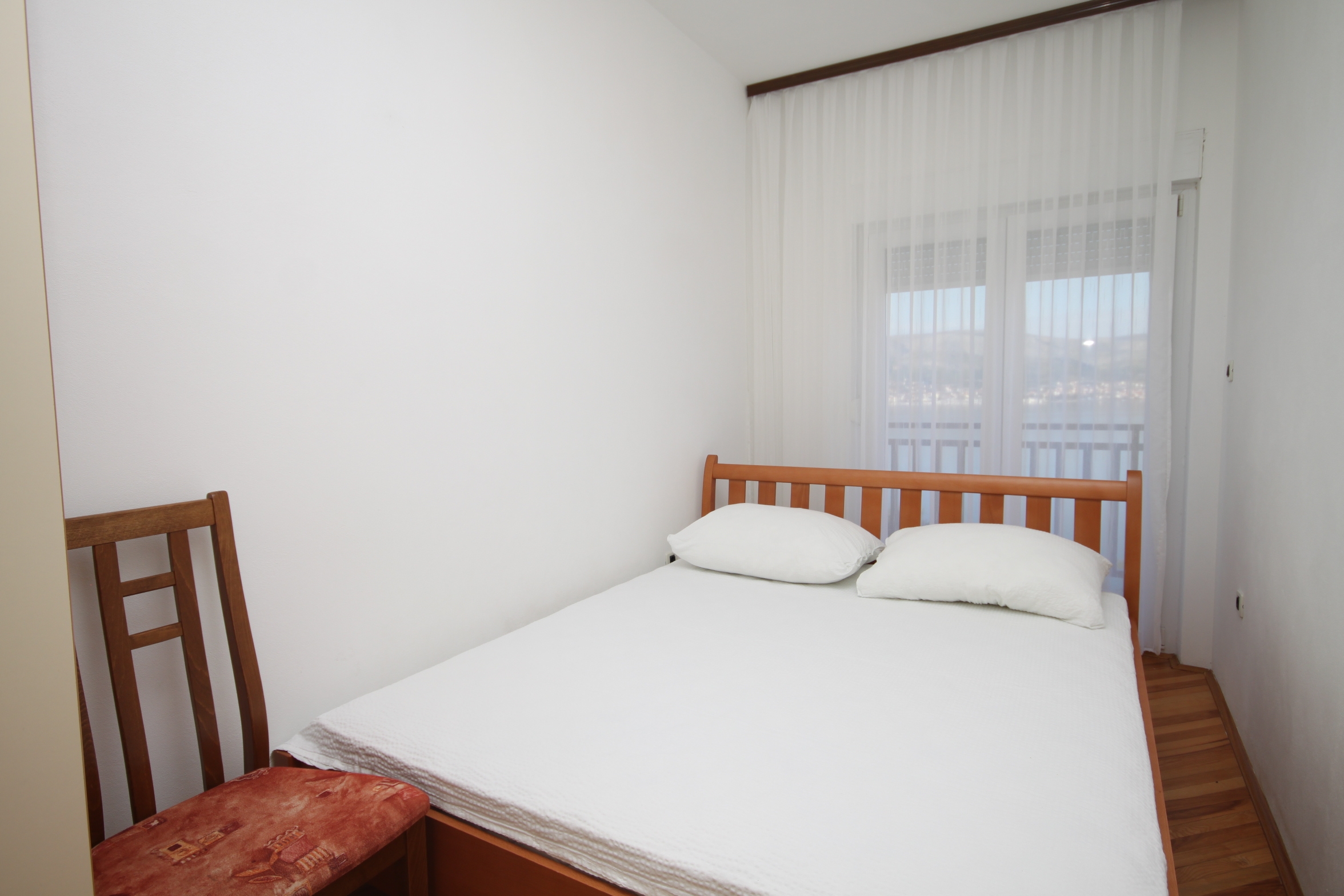 Two bedroom apartment with balcony and sea view Okrug Donji, Čiovo  A-e