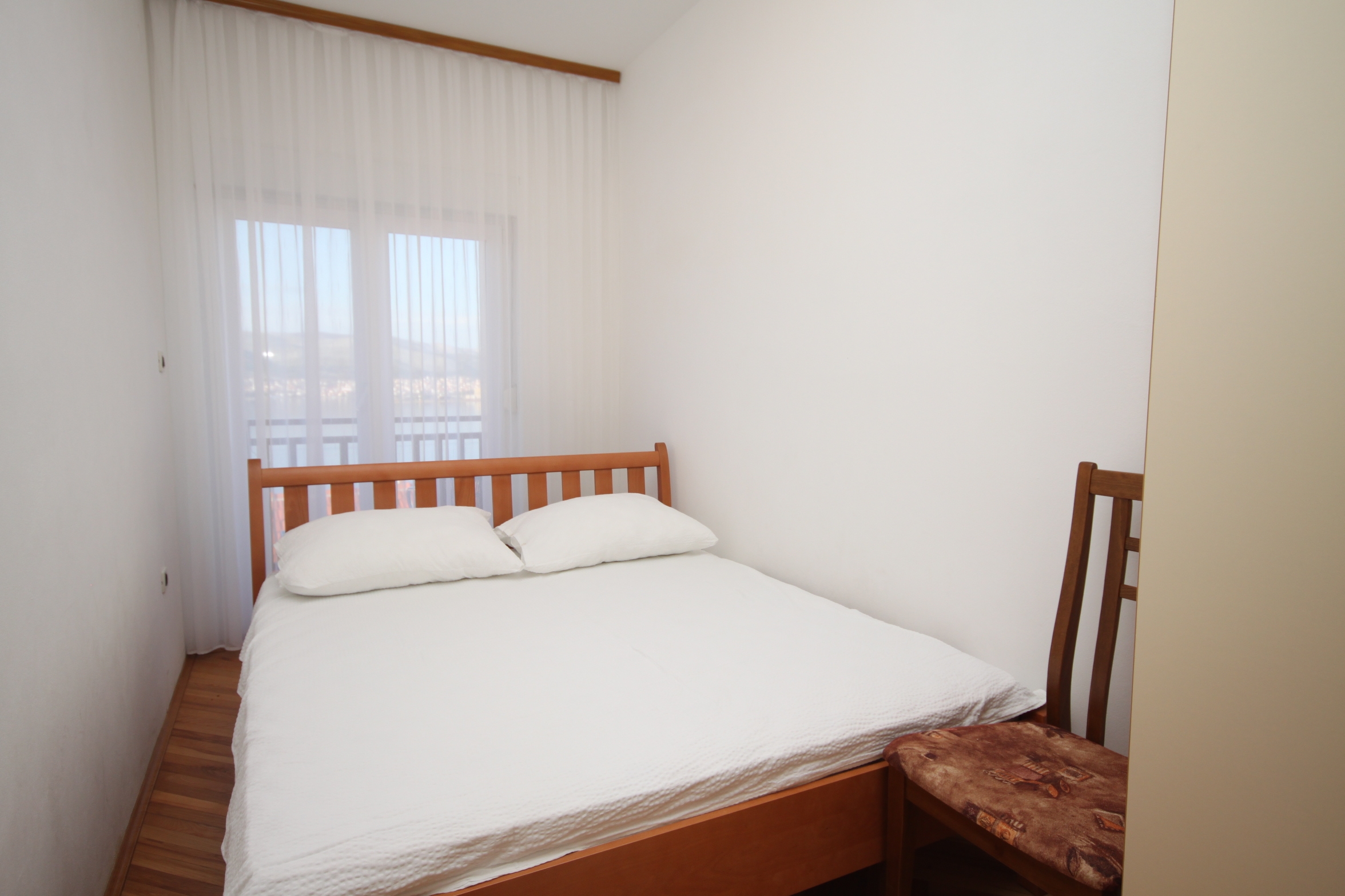 Two bedroom apartment with balcony and sea view Okrug Donji, Čiovo  A-f