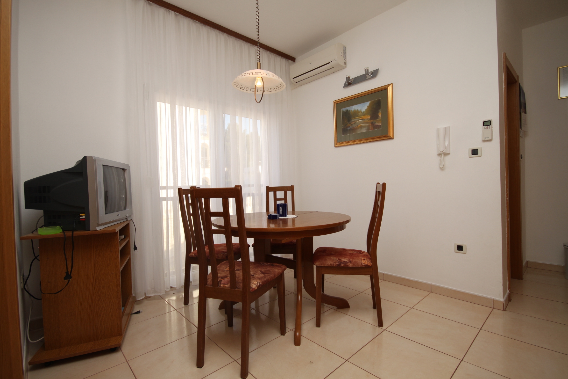 Two bedroom apartment with balcony and sea view Okrug Donji, Čiovo  A-f