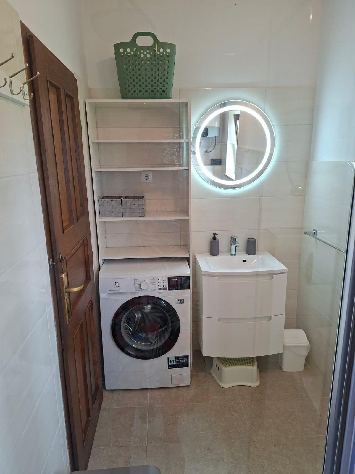 Two bedroom apartment with air-conditioning Punta križa, Cres  A-a