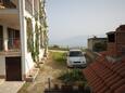 Pokrivenik, Hvar, Parking lot 8673 - Apartments near sea with pebble beach.