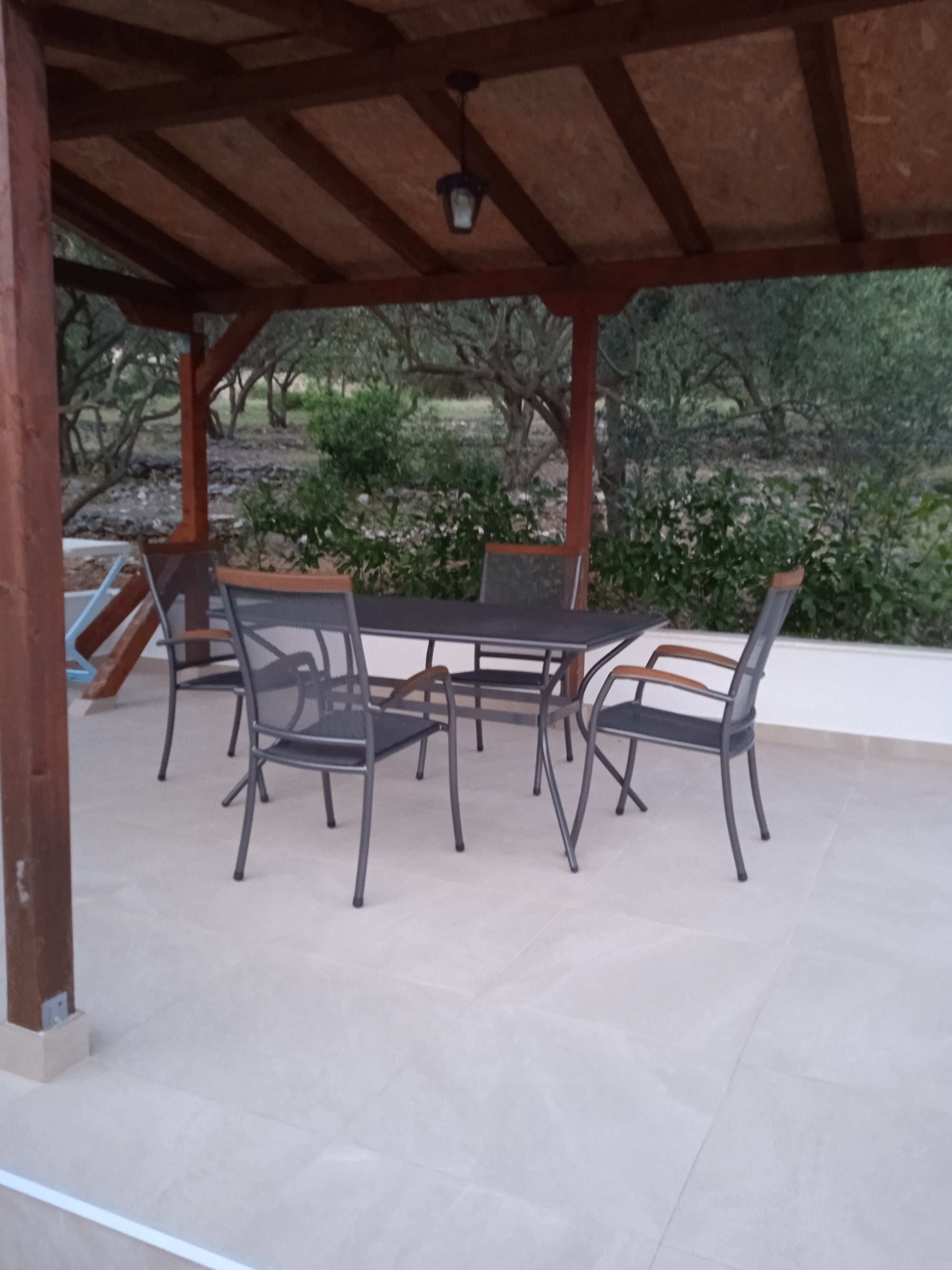 One bedroom apartment with terrace Trogir  A-b