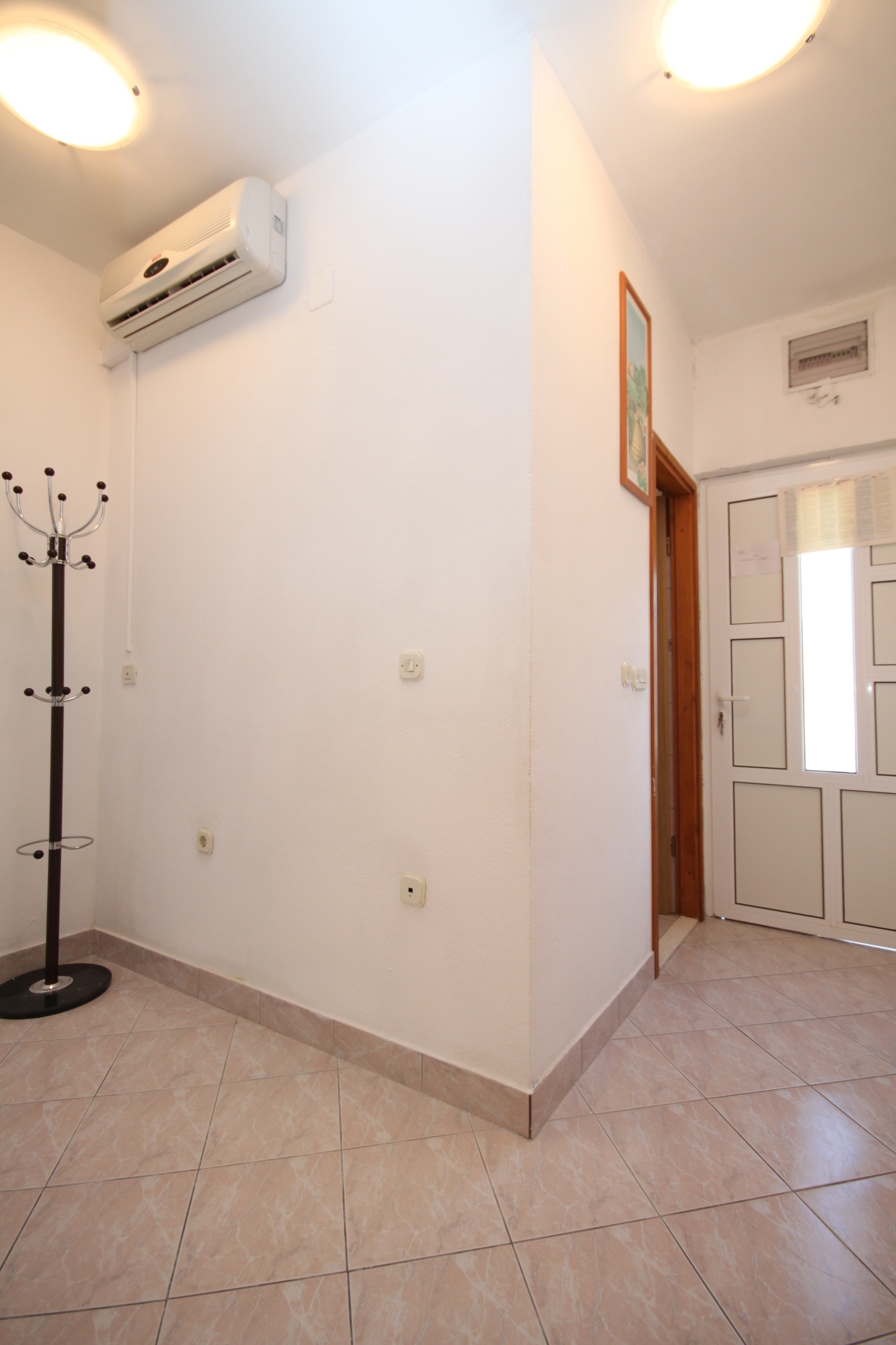 Two bedroom apartment with terrace and sea view Mavarštica, Čiovo  A-a