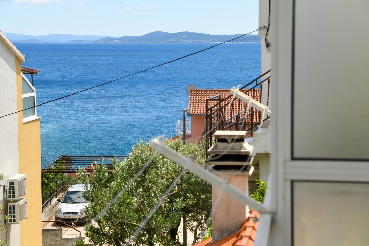 One bedroom apartment with terrace and sea view Mavarštica, Čiovo  A-b