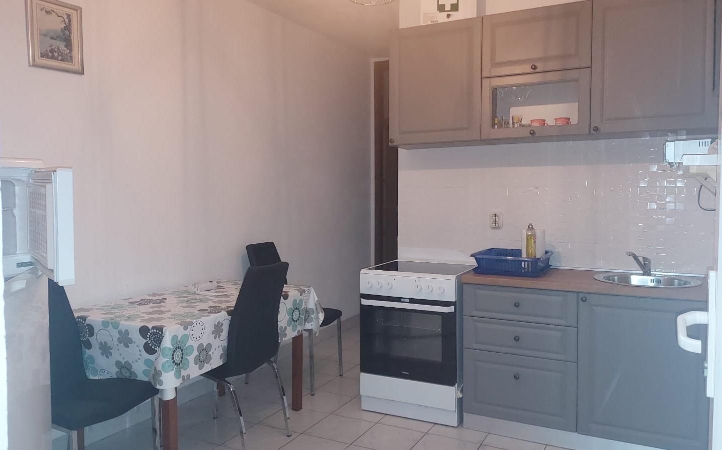 One bedroom apartment with terrace and sea view Mavarštica (Čiovo) (A-8685-c)