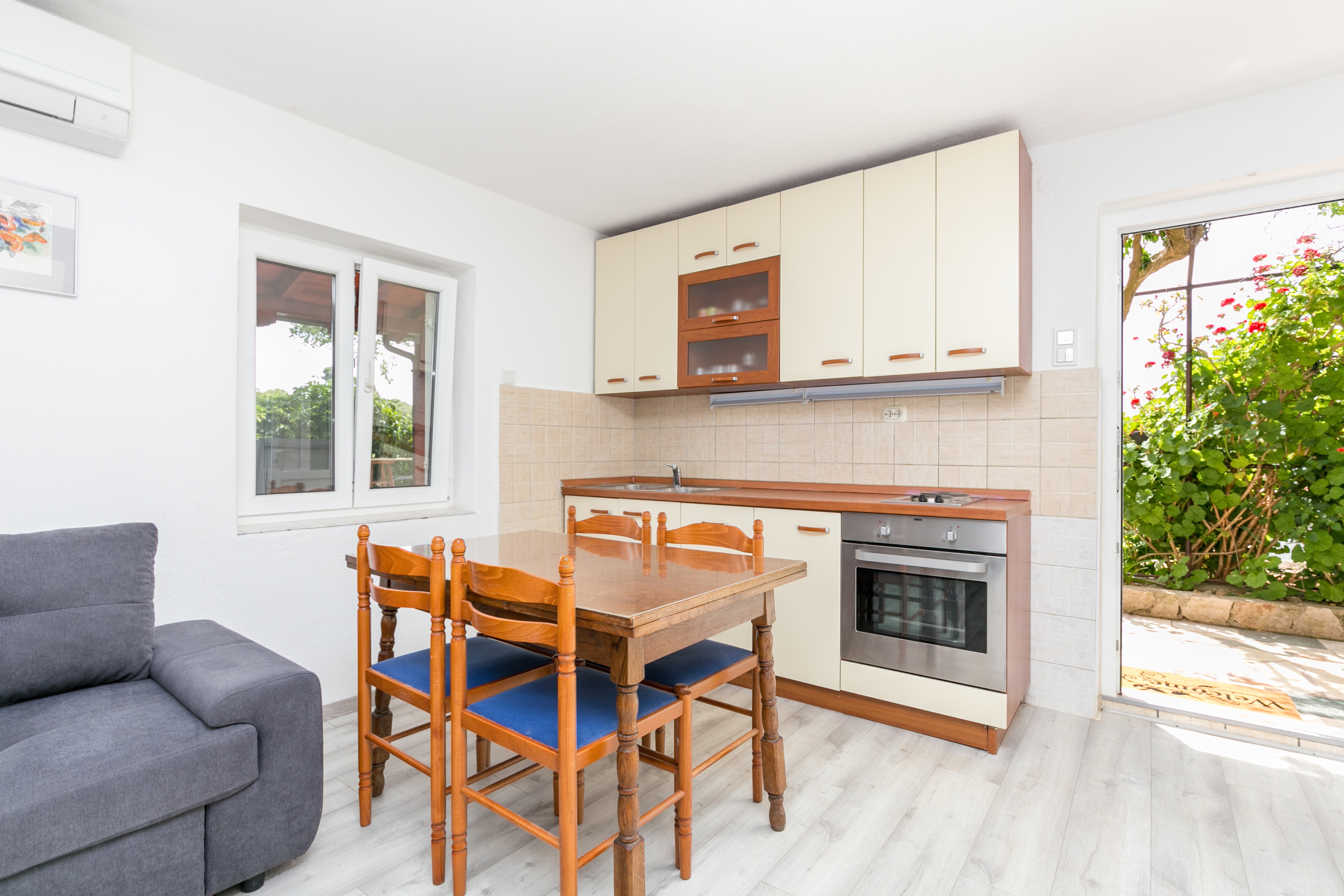 Top Šolta Nečujam Top Šolta Nečujam