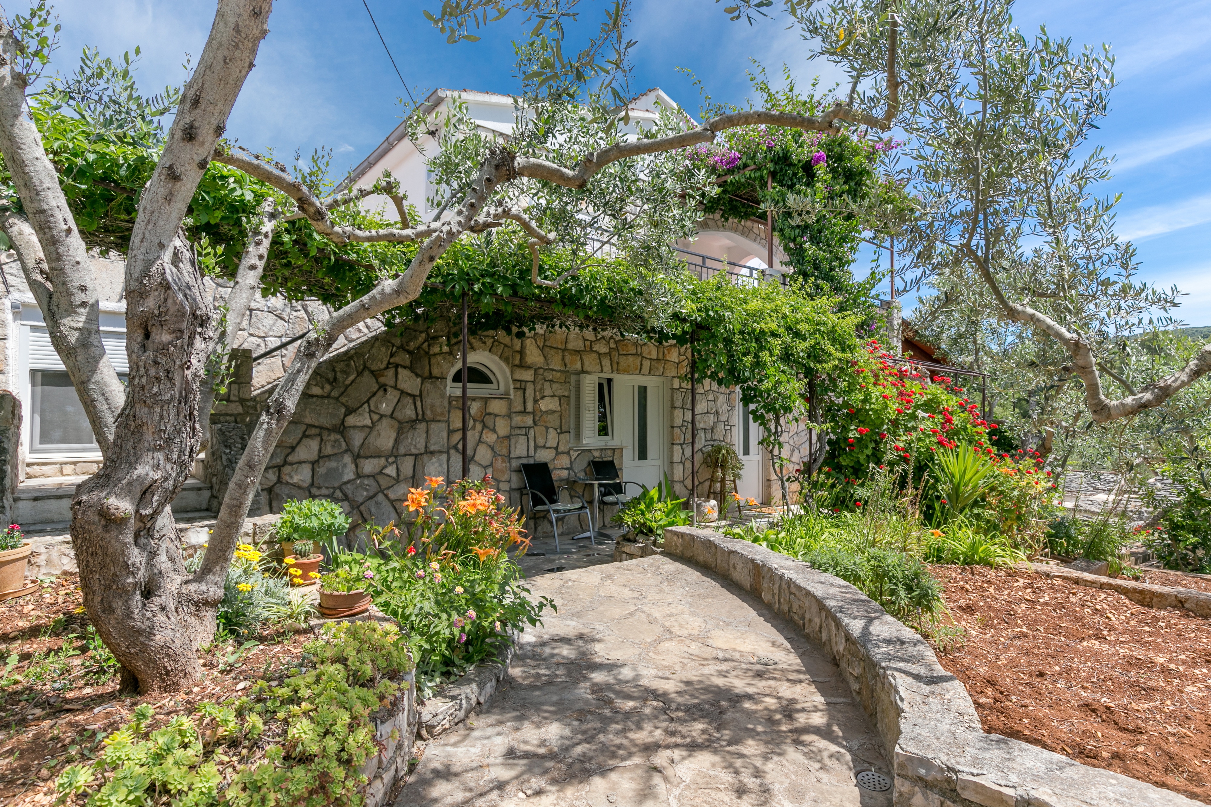 One bedroom apartment with terrace Nečujam, Šolta (A-8691-b) One bedroom apartment with terrace Nečujam, Šolta (A-8691-b)