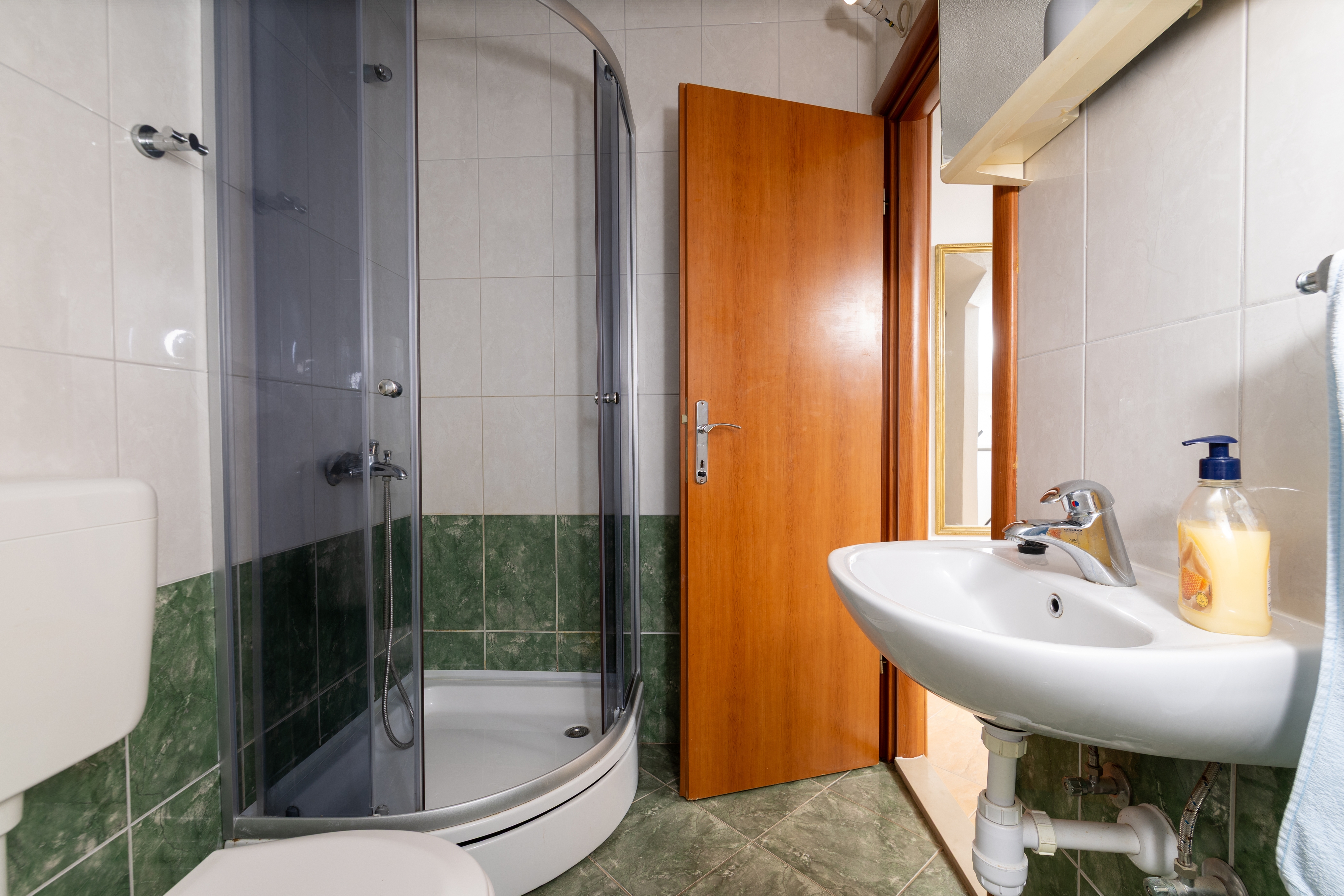 One bedroom apartment near beach Cove Tvrdni Dolac, Hvar  A-a