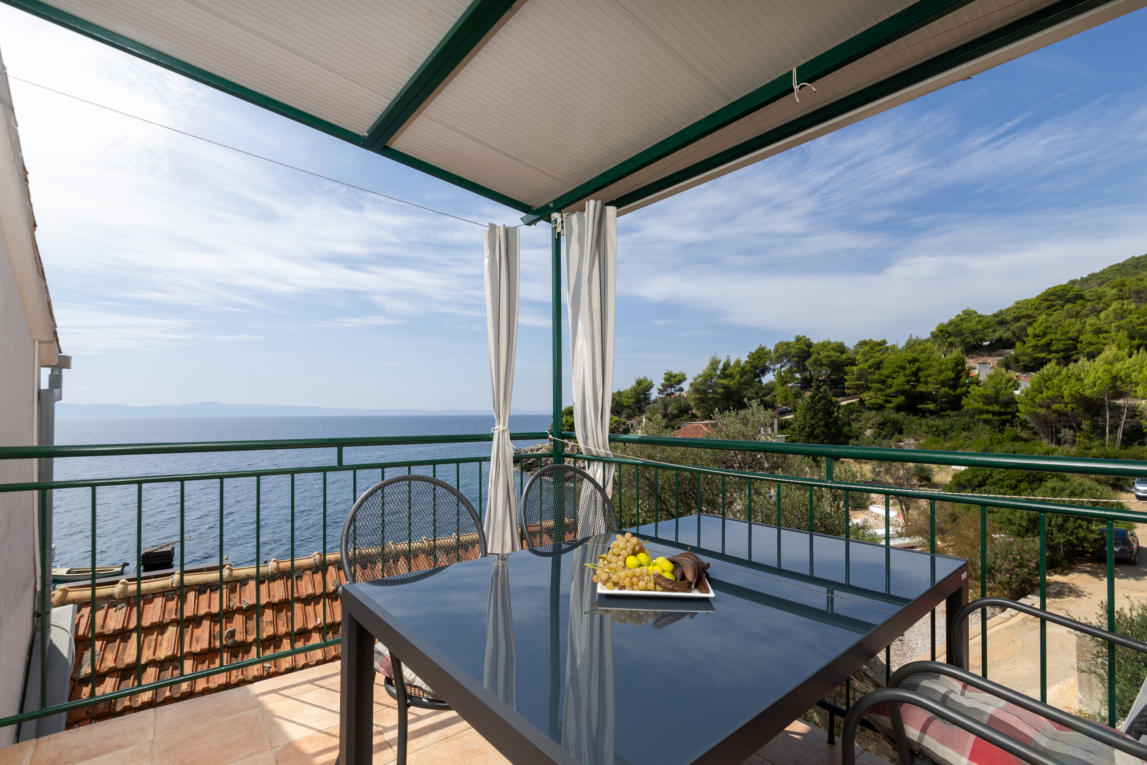 One bedroom apartment near beach Cove Tvrdni Dolac, Hvar (A-8703-a) One bedroom apartment near beach Cove Tvrdni Dolac, Hvar (A-8703-a)