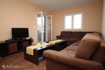 Stari Grad, Living room in the apartment, air condition available and WiFi.