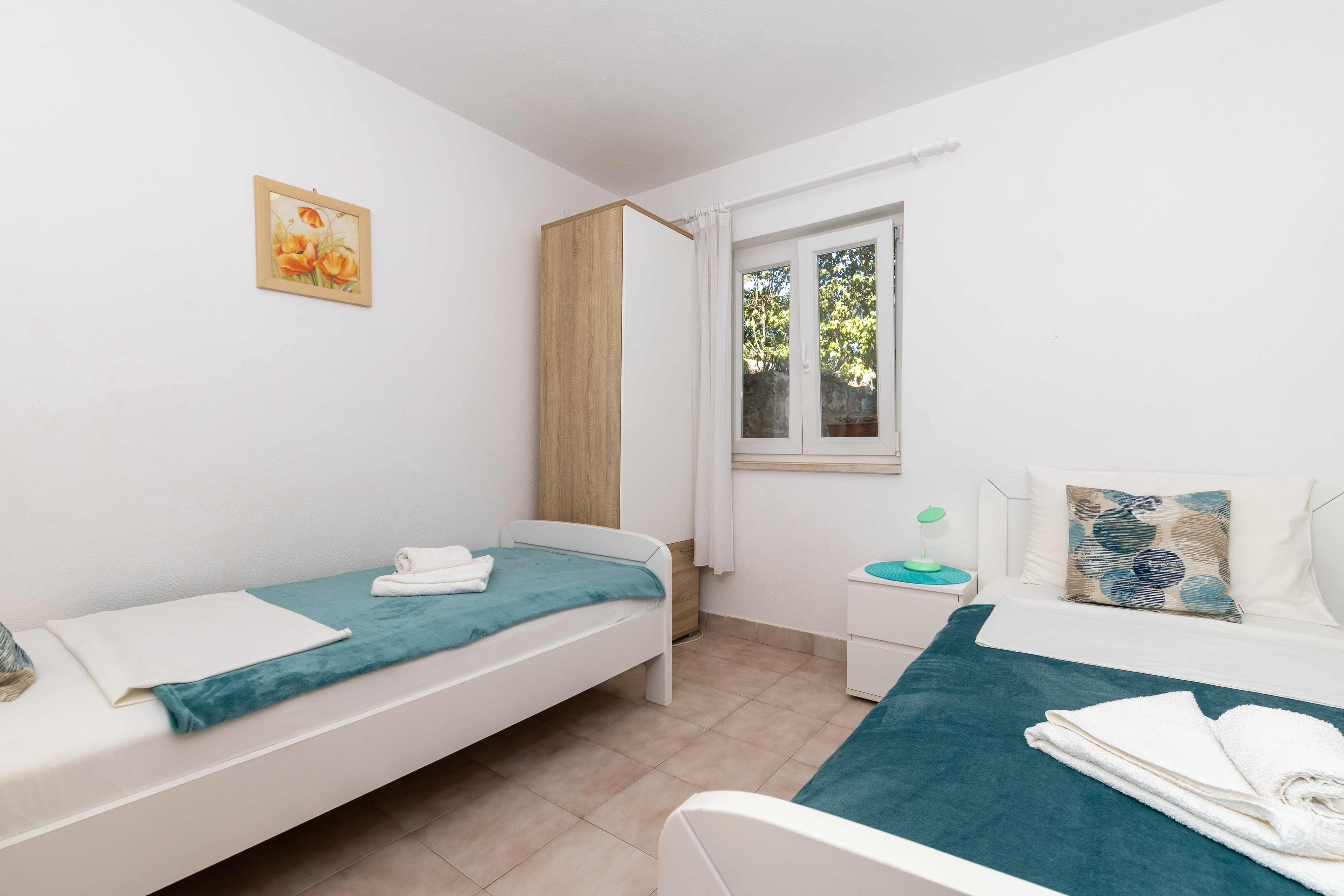 Two bedroom apartment with terrace and sea view Zavala, Hvar  A-b