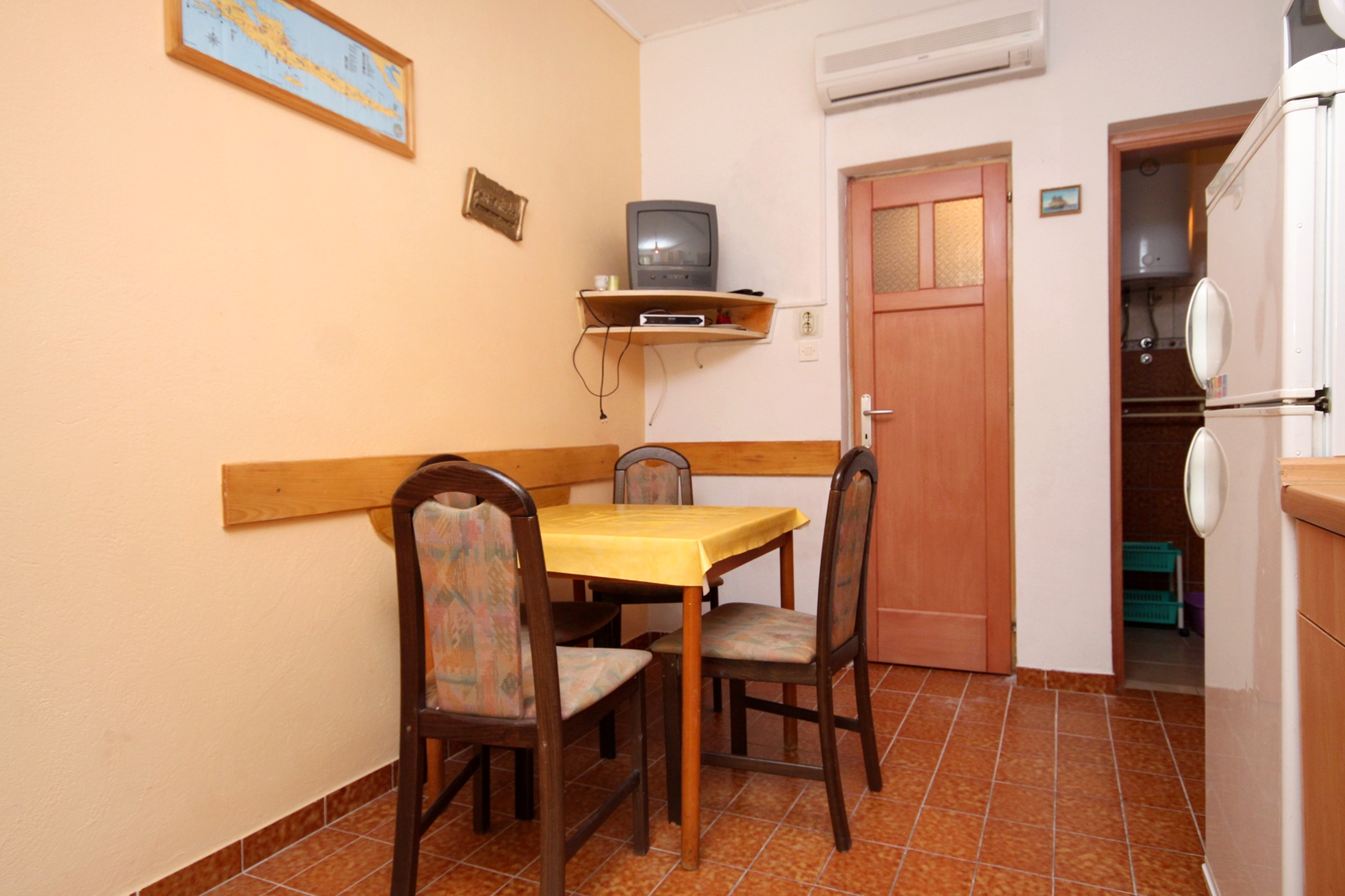 Two bedroom apartment with terrace Ivan Dolac, Hvar (A-8711-d) Two bedroom apartment with terrace Ivan Dolac, Hvar (A-8711-d)