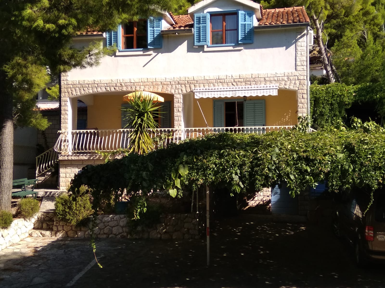 Studio flat with terrace Ivan Dolac, Hvar (AS-8711-a) Studio flat with terrace Ivan Dolac, Hvar (AS-8711-a)