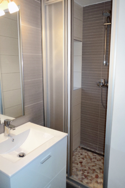 Three bedroom apartment with terrace Jelsa, Hvar  A-b