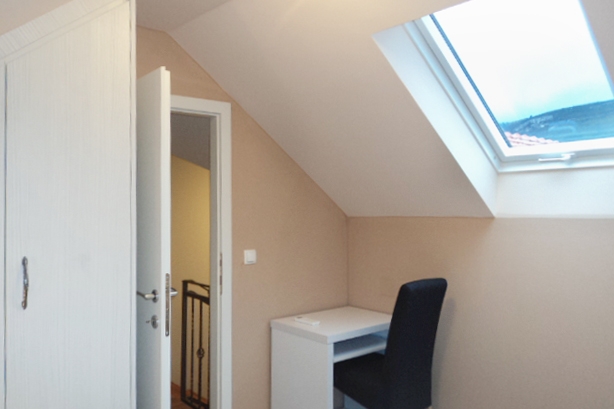 Three bedroom apartment with terrace Jelsa, Hvar  A-b