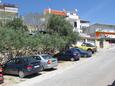 Parking lot Hvar, Hvar, Parking lot 8716 - Apartments with pebble beach.