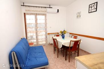 Dining room Hvar, Dining room in the apartment, dostupna klima i WIFI.