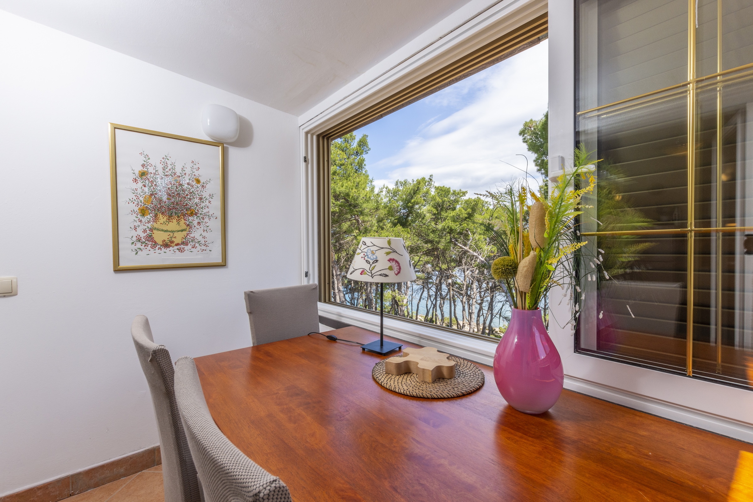 One bedroom apartment with terrace and sea view Jelsa, Hvar (A-8729-b) One bedroom apartment with terrace and sea view Jelsa, Hvar (A-8729-b)