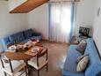 Obývací pokoj Vrisnik, Obývací pokoj v ubytování typu apartment, s klimatizací, domácí mazlíčci povoleni a WiFi.